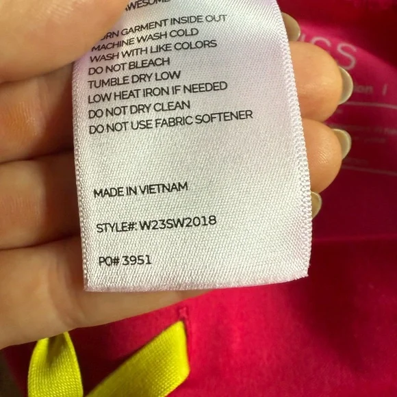 Figs Kade Cargo scrub pants - Picture 3 of 3